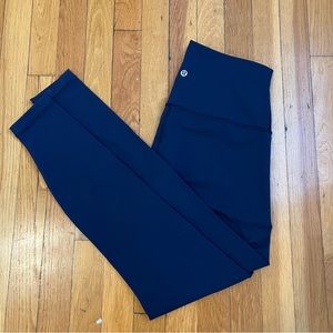 [SOLD] Lululemon Wunder Under Hi-Rise Leggings